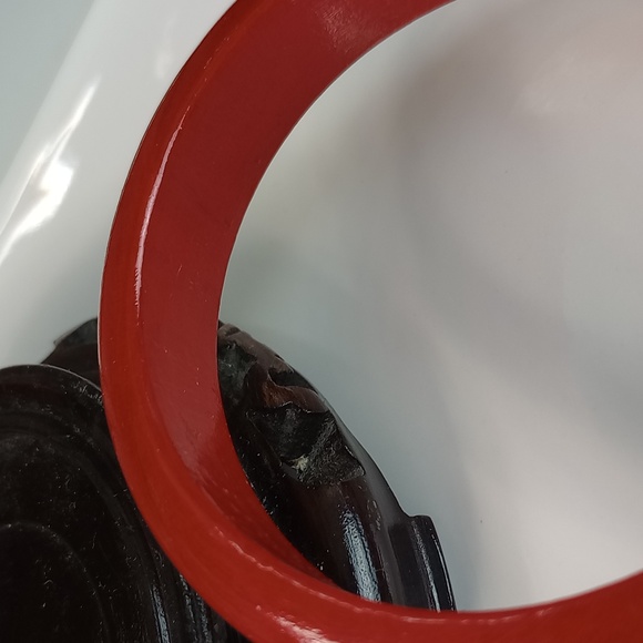 Red Wooden Bangle Bracelet 8" - Picture 3 of 4